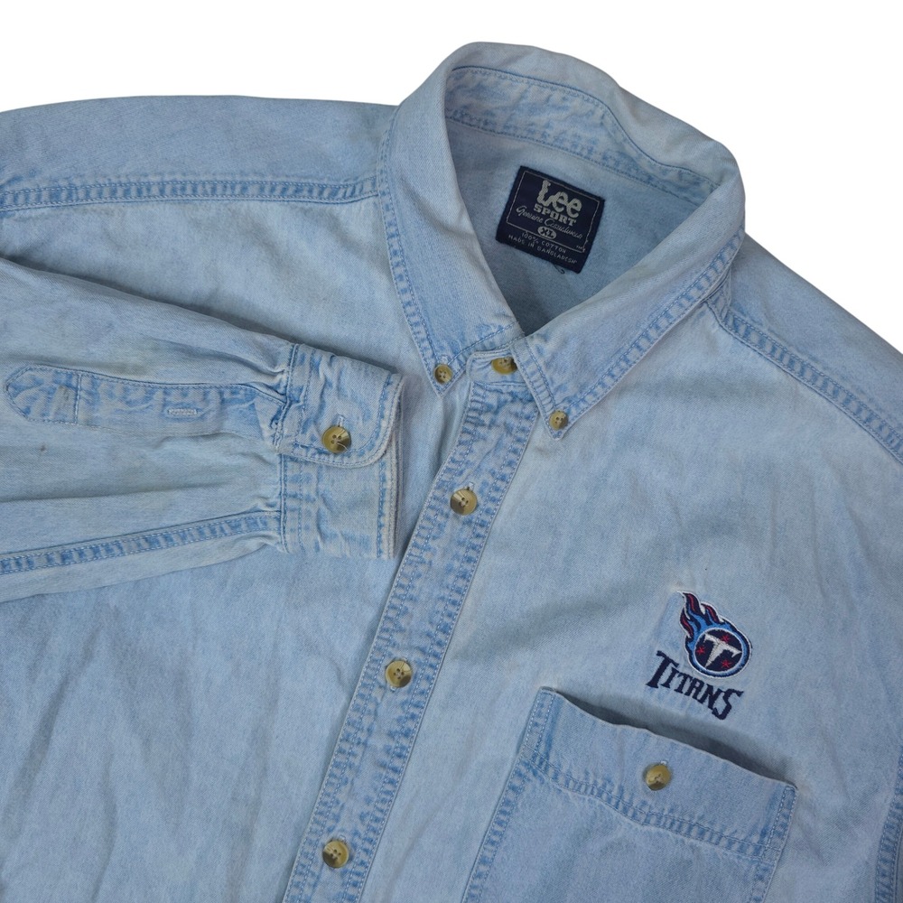 Lee Sport Tennessee Titans Denim Shirt Men XL Light Wash NFL Button Down Vintage